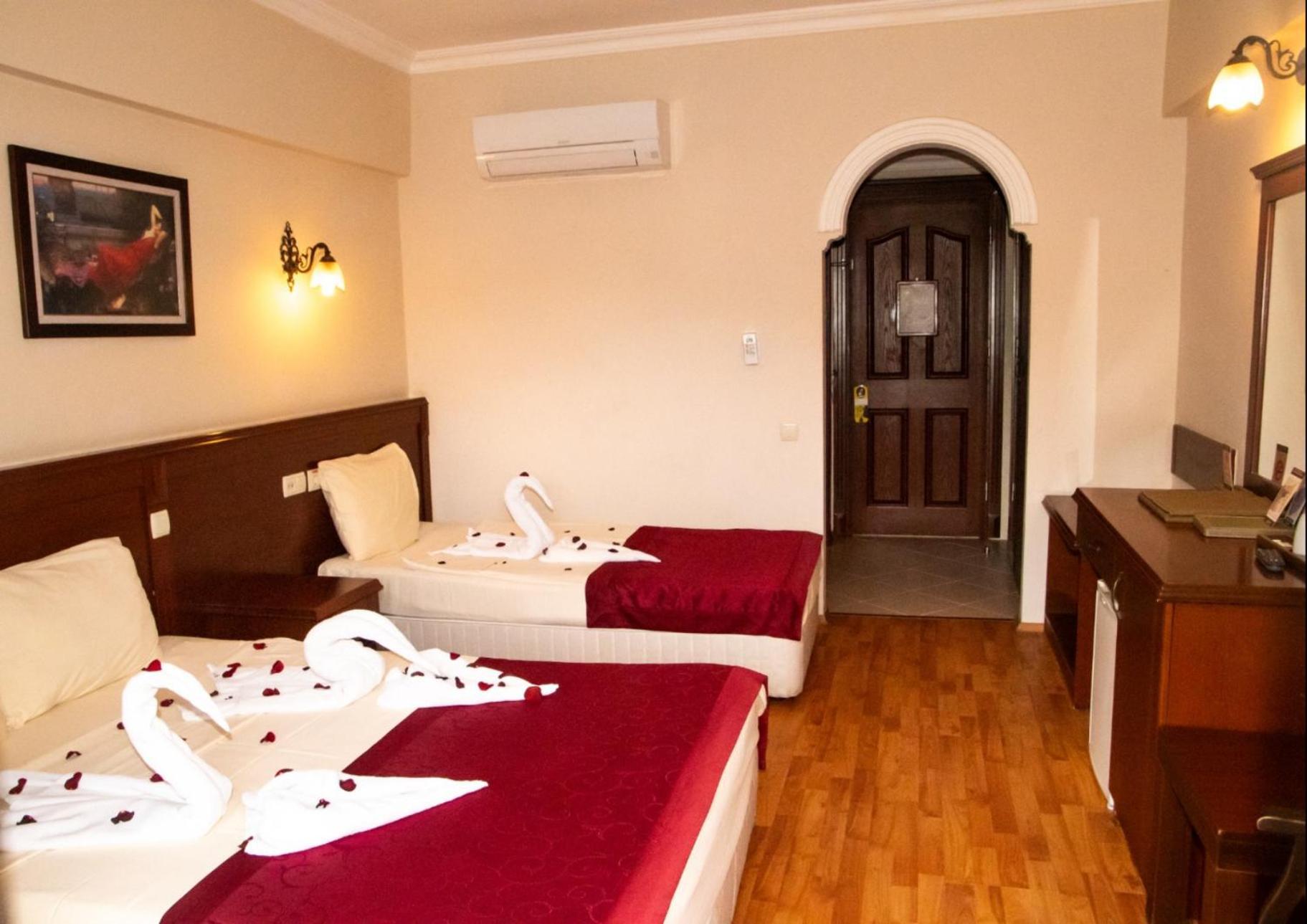 Astoria Park Hotel & Spa All Inclusive อันตัลยา ภายนอก รูปภาพ